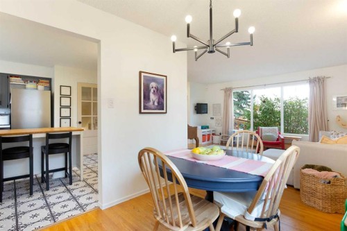 412 78 Avenue Ne, Calgary, AB 