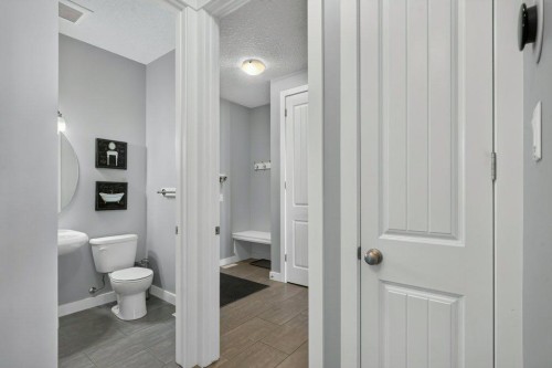 277 Jumping Pound Terrace, Cochrane, AB 
