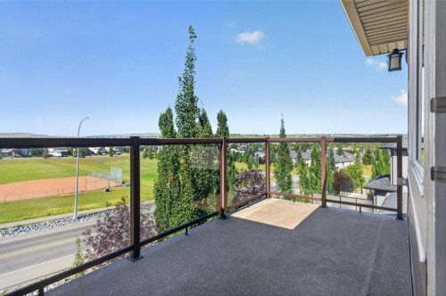 277 Jumping Pound Terrace, Cochrane, AB 