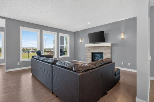 277 Jumping Pound Terrace, Cochrane, AB 