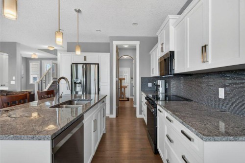 277 Jumping Pound Terrace, Cochrane, AB 