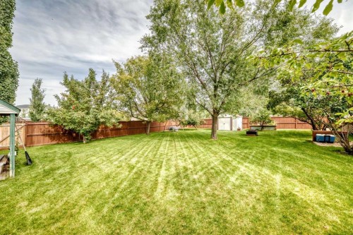 27 Lloyd Crescent Ne, Langdon, AB 