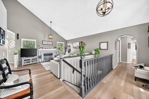 27 Lloyd Crescent Ne, Langdon, AB 