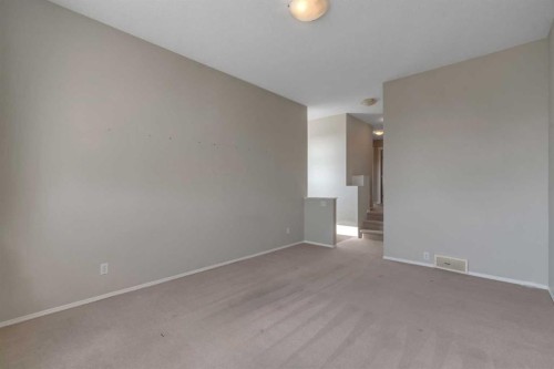 184 Everglen Way Sw, Calgary, AB 