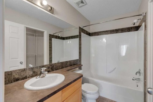 184 Everglen Way Sw, Calgary, AB 