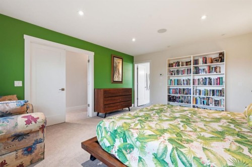 2418 24A Street Sw, Calgary, AB 
