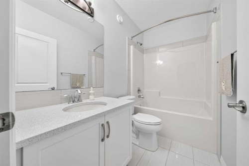 119 Seton Rise Se, Calgary, AB 