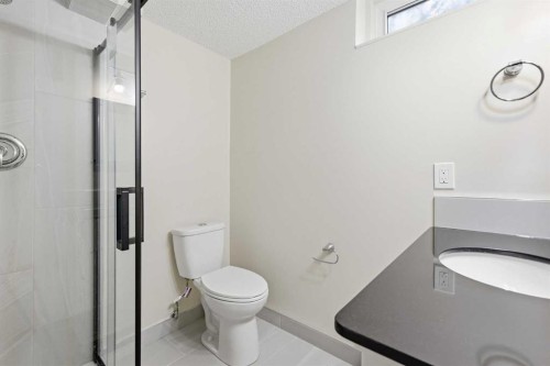 327 94 Avenue Se, Calgary, AB 