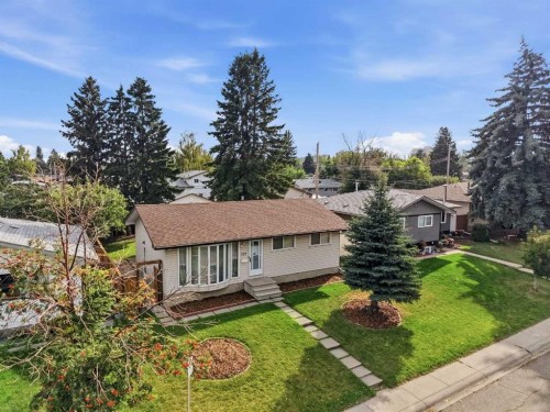 327 94 Avenue Se, Calgary, AB 