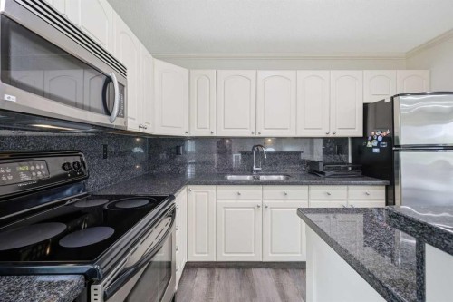 327 94 Avenue Se, Calgary, AB 