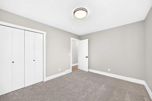 635 104 Avenue Sw, Calgary, AB 