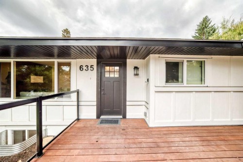 635 104 Avenue Sw, Calgary, AB 