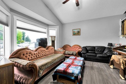 3794 Catalina Boulevard Ne, Calgary, AB 
