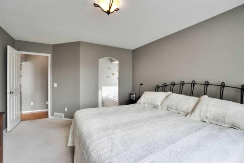 95 Citadel Grove Nw, Calgary, AB 