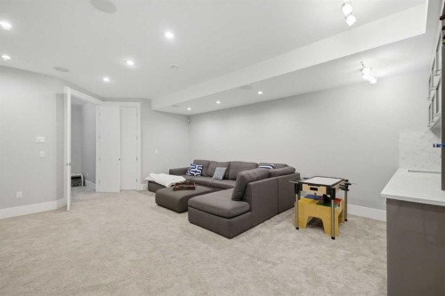440 26 Avenue Nw, Calgary, AB 