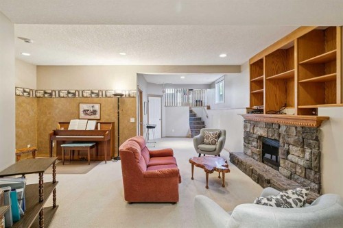 223 Rocky Ridge Close Nw, Calgary, AB 