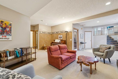 223 Rocky Ridge Close Nw, Calgary, AB 