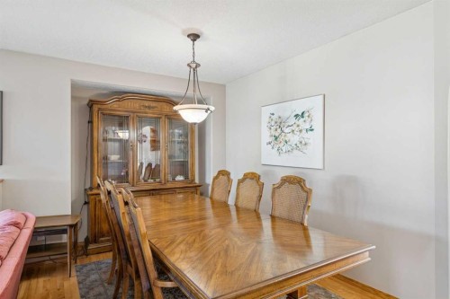 223 Rocky Ridge Close Nw, Calgary, AB 