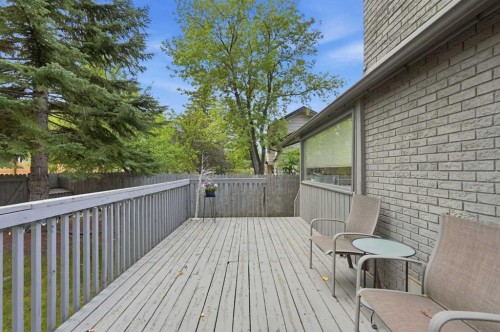 2004 Lake Bonavista Drive Se, Calgary, AB 