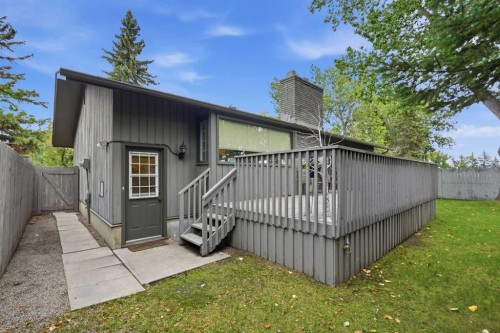 2004 Lake Bonavista Drive Se, Calgary, AB 