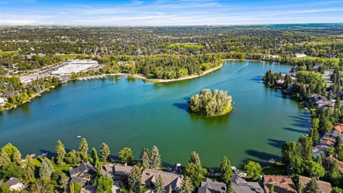 2004 Lake Bonavista Drive Se, Calgary, AB 