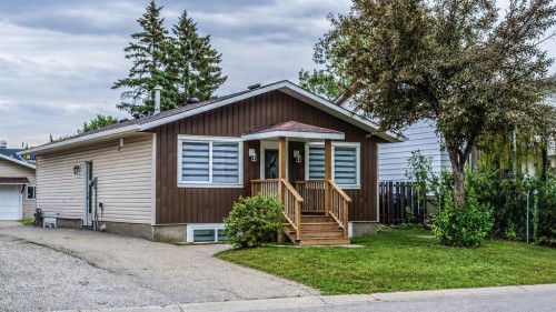 48 Doverglen Crescent Se, Calgary, AB 