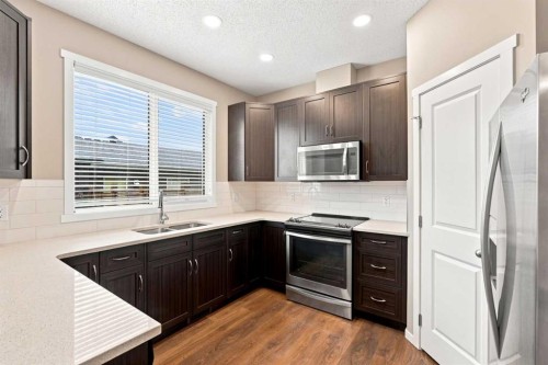 146 Livingston Avenue Ne, Calgary, AB 