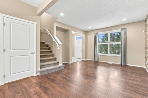 146 Livingston Avenue Ne, Calgary, AB 