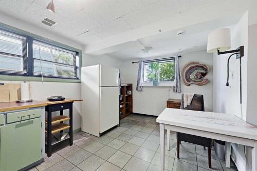 3 Creston Crescent Nw, Calgary, AB 