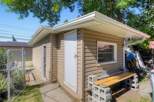 3 Creston Crescent Nw, Calgary, AB 