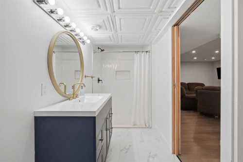 15 Deersaxon Road Se, Calgary, AB 