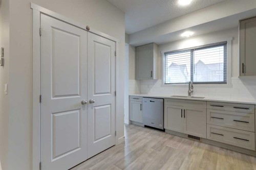 72 Carringvue Way Nw, Calgary, AB 