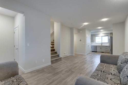 72 Carringvue Way Nw, Calgary, AB 