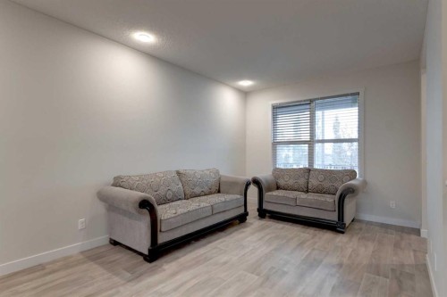 72 Carringvue Way Nw, Calgary, AB 