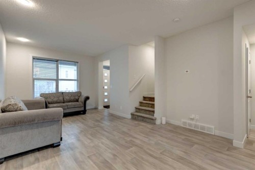 72 Carringvue Way Nw, Calgary, AB 