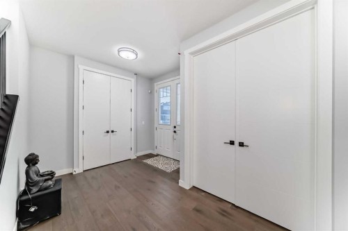 2 Chelsea Bay, Chestermere, AB 