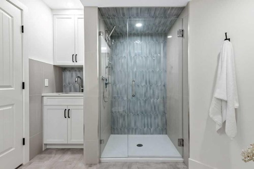 117 Crystal Green Court, Okotoks, AB 