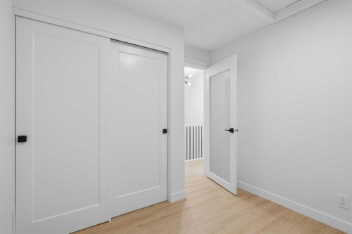 209-5404 10 Avenue Se, Calgary, AB 