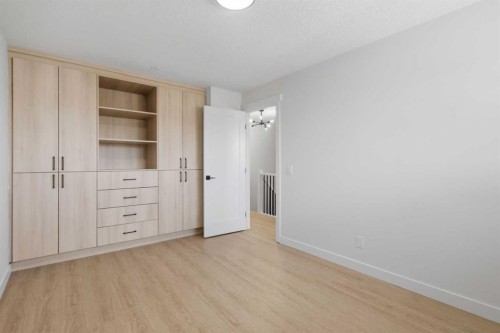 209-5404 10 Avenue Se, Calgary, AB 