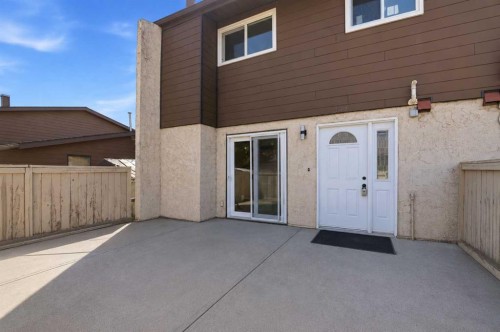 209-5404 10 Avenue Se, Calgary, AB 