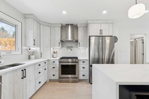 507 Cantrell Drive Sw, Calgary, AB 
