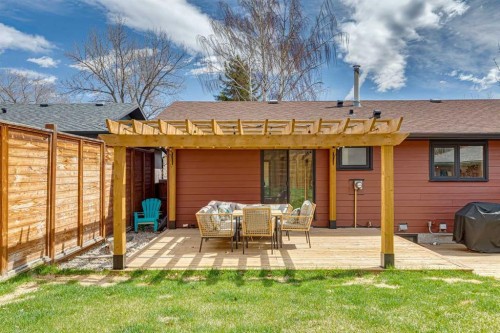 507 Cantrell Drive Sw, Calgary, AB 