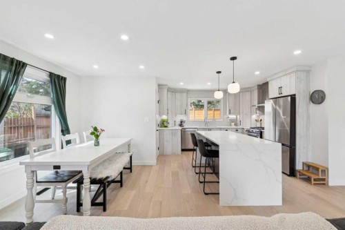 507 Cantrell Drive Sw, Calgary, AB 
