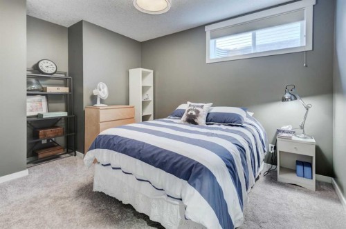 78 Ypres Green Sw, Calgary, AB 