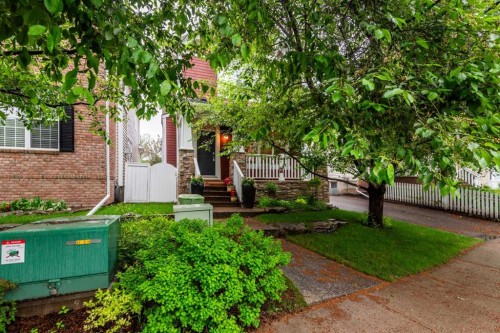 78 Ypres Green Sw, Calgary, AB 