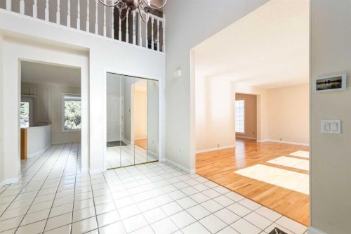 116 Pump Hill Bay Sw, Calgary, AB 