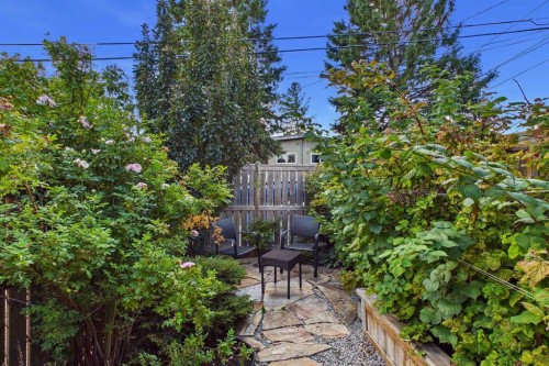 25 Hilton Avenue Nw, Calgary, AB 