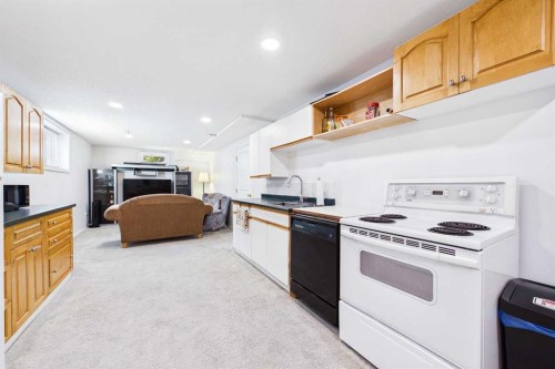 25 Hilton Avenue Nw, Calgary, AB 