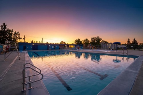 25 Hilton Avenue Nw, Calgary, AB 
