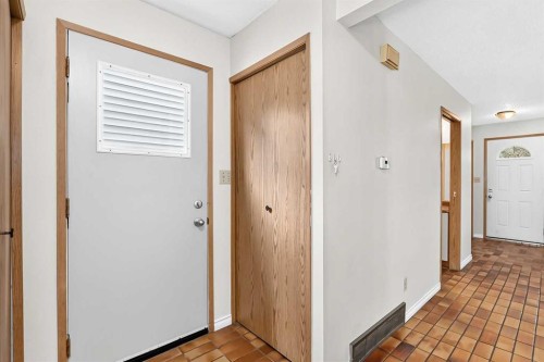 454 20 Avenue Nw, Calgary, AB 
